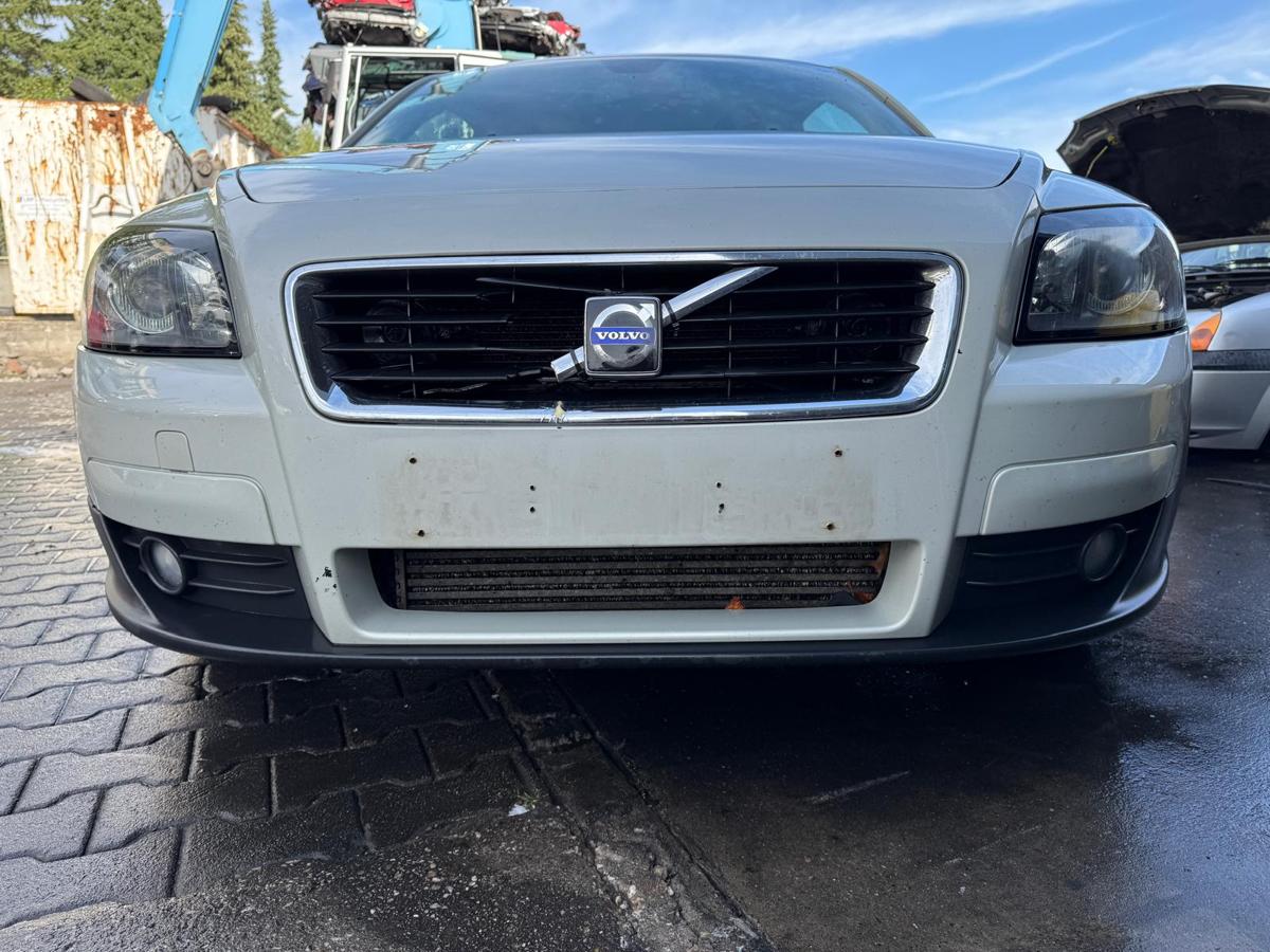 Volvo C30 original Stoßstange Stoßfänger vorn 481 Cosmic White Metallic BJ08